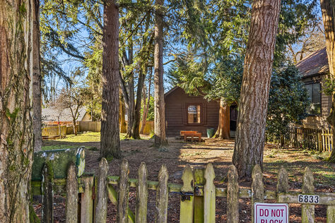 6833 27th Ave NE Seattle - Upgrade Realty20