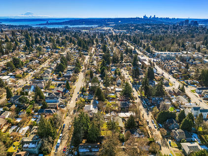 6833 27th Ave NE Seattle - Upgrade Realty23