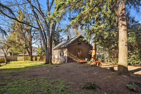 6833 27th Ave NE Seattle - Upgrade Realty3