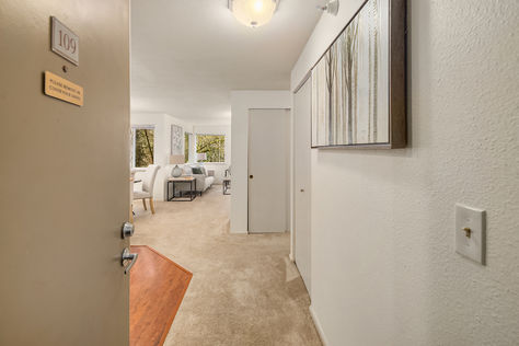 700 Front St S B109 Issaquah WA - Upgrade Realty27