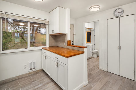 833 SW Sunset Blvd E27 Renton - Upgrade Realty16