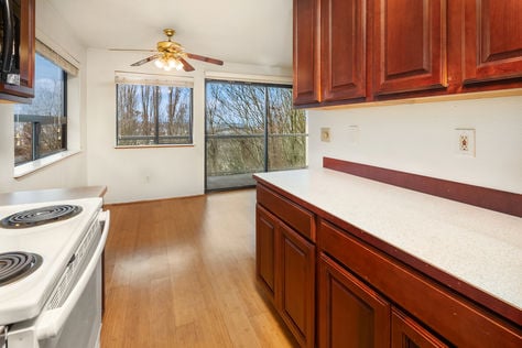 1604 11th Ave S 201 Seattle - Upgrade Realty17