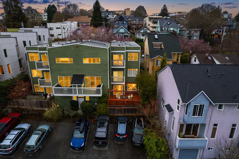 1812 25th Ave #A Seattle - Upgrade Realty40