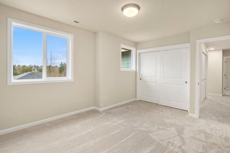 2117 SW 103rd Pl Seattle WA - Upgrade Realty2