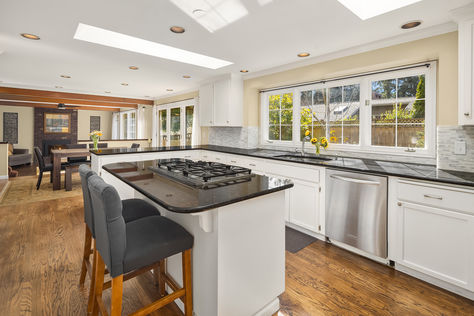 3370 126th Ave NE Bellevue WA - Upgrade Realty10