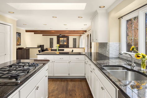 3370 126th Ave NE Bellevue WA - Upgrade Realty14