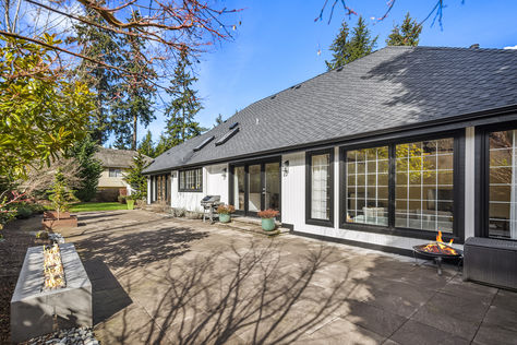 3370 126th Ave NE Bellevue WA - Upgrade Realty2