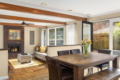 3370 126th Ave NE Bellevue WA - Upgrade Realty21