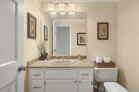 3370 126th Ave NE Bellevue WA - Upgrade Realty25