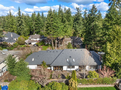 3370 126th Ave NE Bellevue WA - Upgrade Realty44