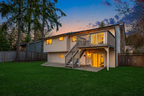 10241 163rd Ave NE Redmond WA - Upgrade Realty40