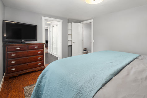 10919 28th Ave SW Seattle WA 98146- Upgrade Realty26