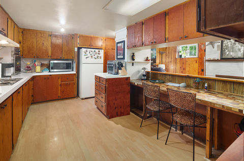 10919 28th Ave SW Seattle WA 98146- Upgrade Realty34