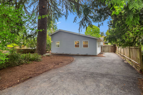 110 NW 110th St Seattle WA 98177- Upgrade Realty33