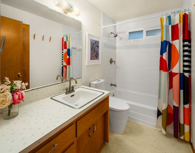 11057 11th Ave SW Seattle WA - Upgrade Realty12