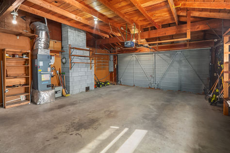 11057 11th Ave SW Seattle WA - Upgrade Realty15