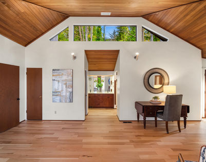 13201 421nd Ave NE Seattle WA - Upgrade Realty2