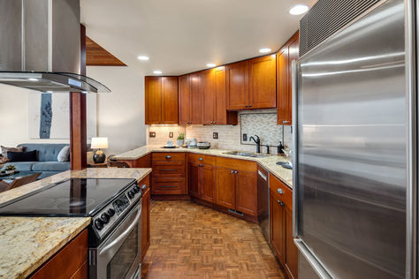 13201 421nd Ave NE Seattle WA - Upgrade Realty30