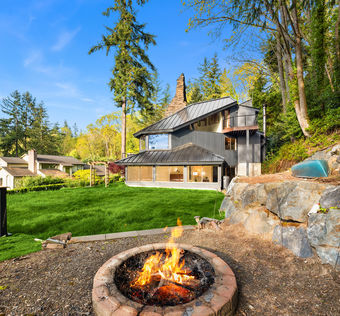 13201 421nd Ave NE Seattle WA - Upgrade Realty4