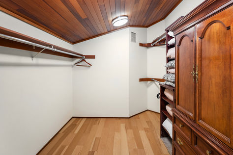 13201 421nd Ave NE Seattle WA - Upgrade Realty42