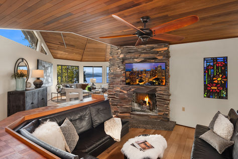 13201 421nd Ave NE Seattle WA - Upgrade Realty51