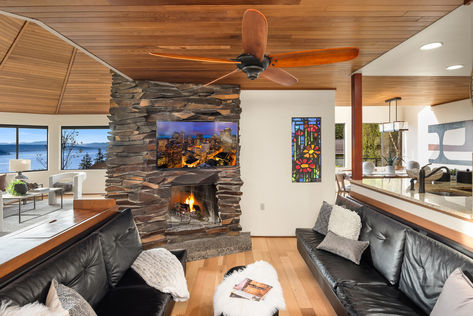 13201 421nd Ave NE Seattle WA - Upgrade Realty52