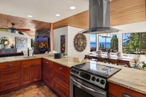 13201 421nd Ave NE Seattle WA - Upgrade Realty63