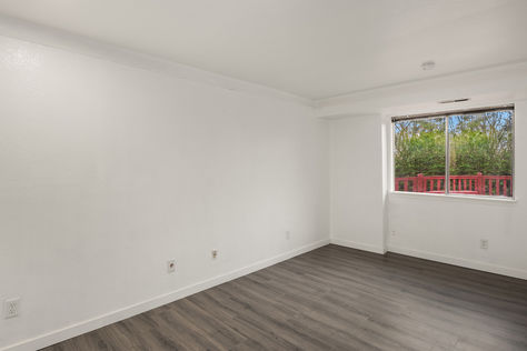 2805 Cedar Ave S Renton WA - Upgrade Realty10