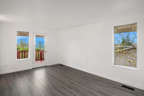 2805 Cedar Ave S Renton WA - Upgrade Realty31