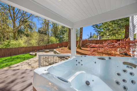 3760 Tracyton Beach Rd NW Bremerton WA - Upgrade Realty30