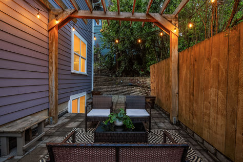 406 33rd Ave Seattle - Upgrade Realty25