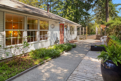 8831 240th St SW Edmonds WA - Upgrade Realty26