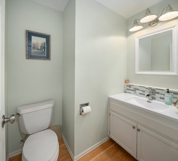 8831 240th St SW Edmonds WA - Upgrade Realty33