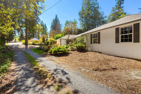 8831 240th St SW Edmonds WA - Upgrade Realty4