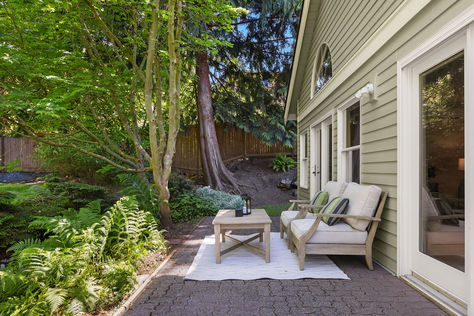 1211 6th Pl S Edmonds WA- Upgrade Realty11