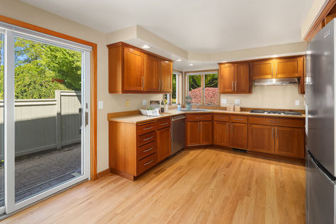 1211 6th Pl S Edmonds WA- Upgrade Realty28