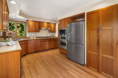 1211 6th Pl S Edmonds WA- Upgrade Realty30