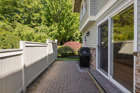 1211 6th Pl S Edmonds WA- Upgrade Realty40