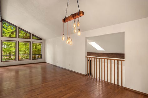 13303 48th Pl W Edmonds WA 98026- Upgrade Realty40