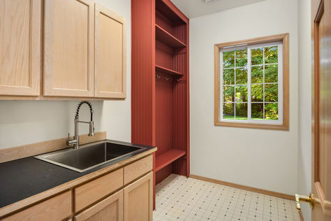 23401 82nd Ave SE Woodinville WA- Upgrade Realty17