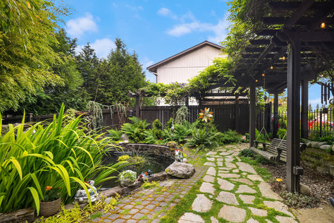 8114 64th Dr NE Marysville WA- Upgrade Realty7