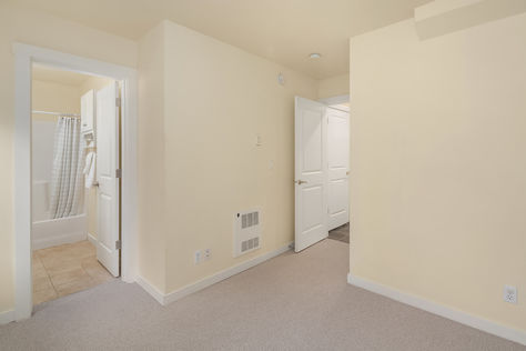 8230 17th Ave NE B Seattle WA- Upgrade Realty15