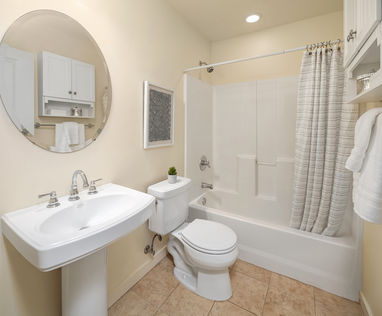 8230 17th Ave NE B Seattle WA- Upgrade Realty16