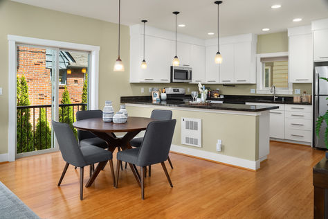 8230 17th Ave NE B Seattle WA- Upgrade Realty7