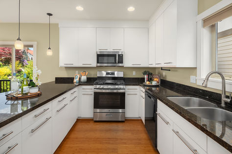 8230 17th Ave NE B Seattle WA- Upgrade Realty9