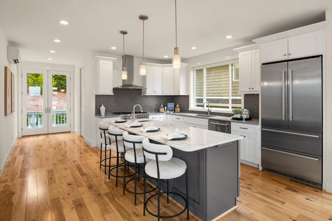 1117 Lake WA Blvd S Seattle WA - Upgrade Realty16