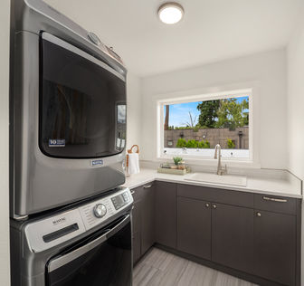 1117 Lake WA Blvd S Seattle WA - Upgrade Realty21