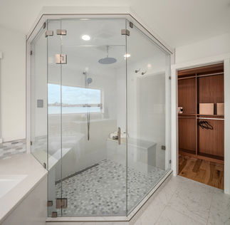 1117 Lake WA Blvd S Seattle WA - Upgrade Realty30