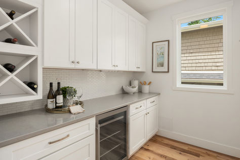 1117 Lake WA Blvd S Seattle WA - Upgrade Realty8