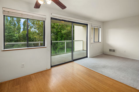 1604 11th Ave S 201 Seattle WA - Upgrade Realty101